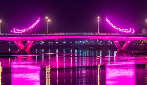 Biểu tượng trang trí bằng thép