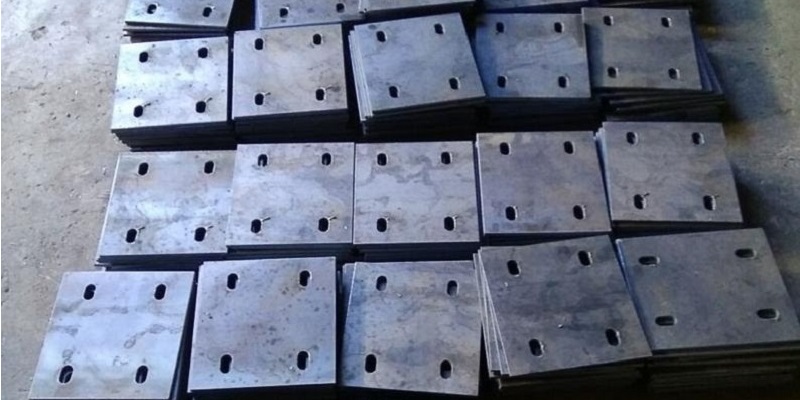 Gia công bản mã theo yêu cầu